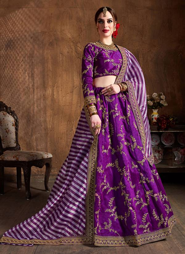 Heavy Silk Wedding Wear Embroidery Work Lehenga Cholis Collection